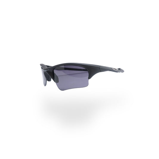Black Plastic 32