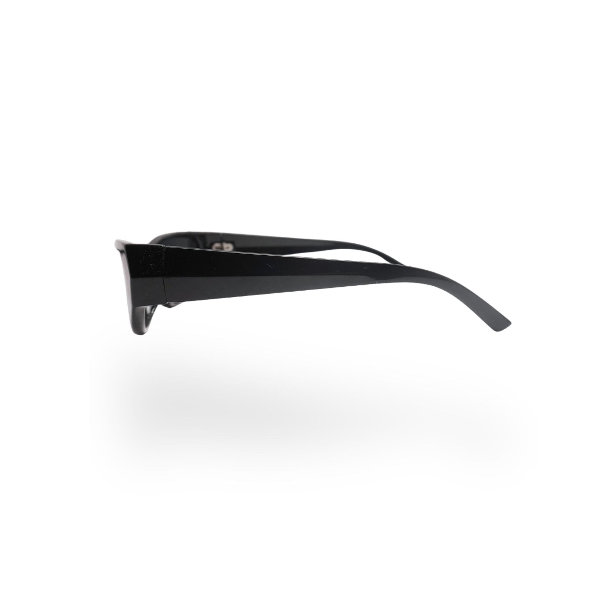 variant-color:black | Plastic 06 - Black