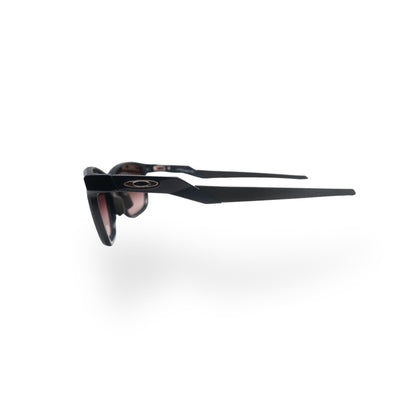 variant-color:black | Plastic 08 - Black