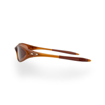 variant-color:brown | Plastic 01 - Brown