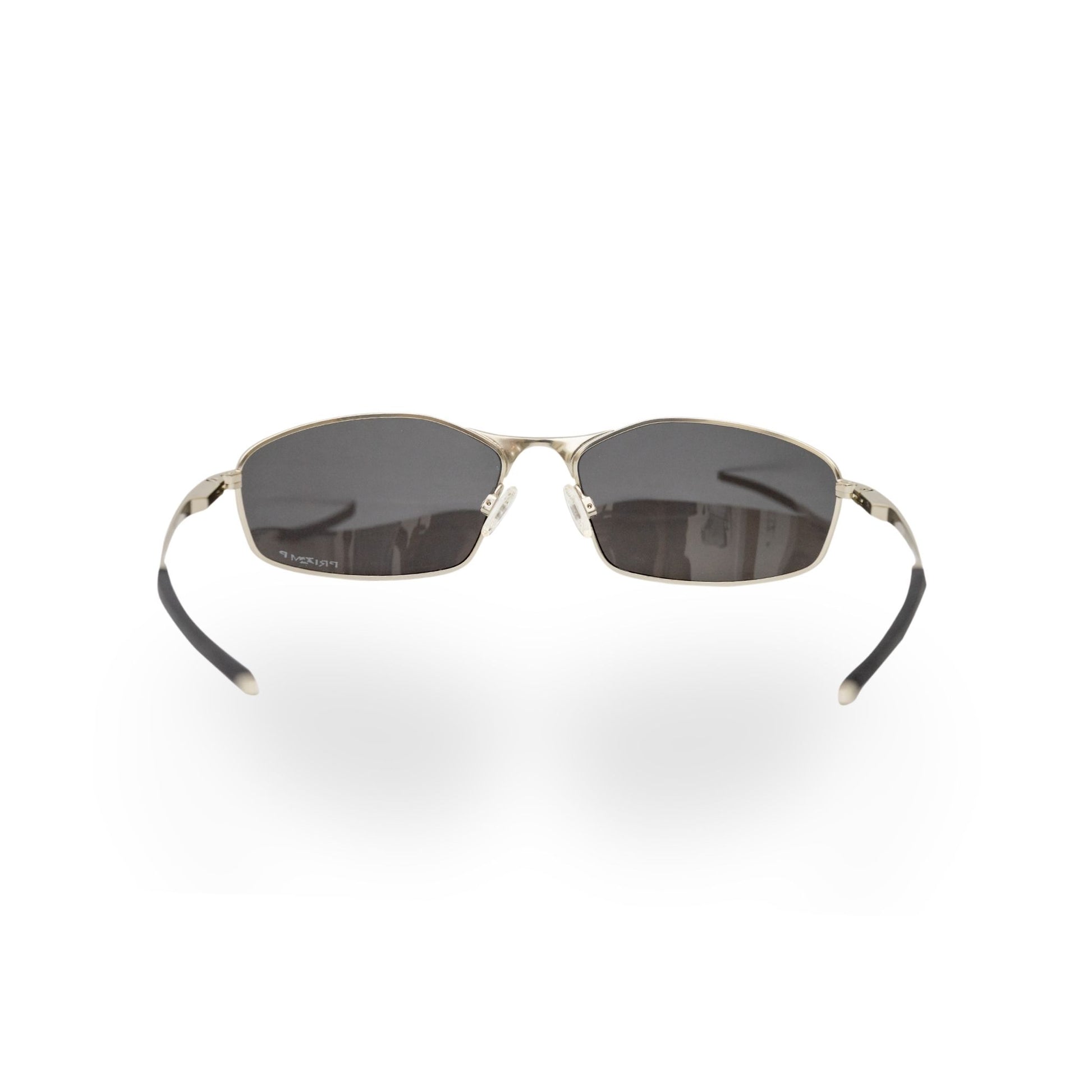 variant-color:silver | Light Metallic 08 - Silver