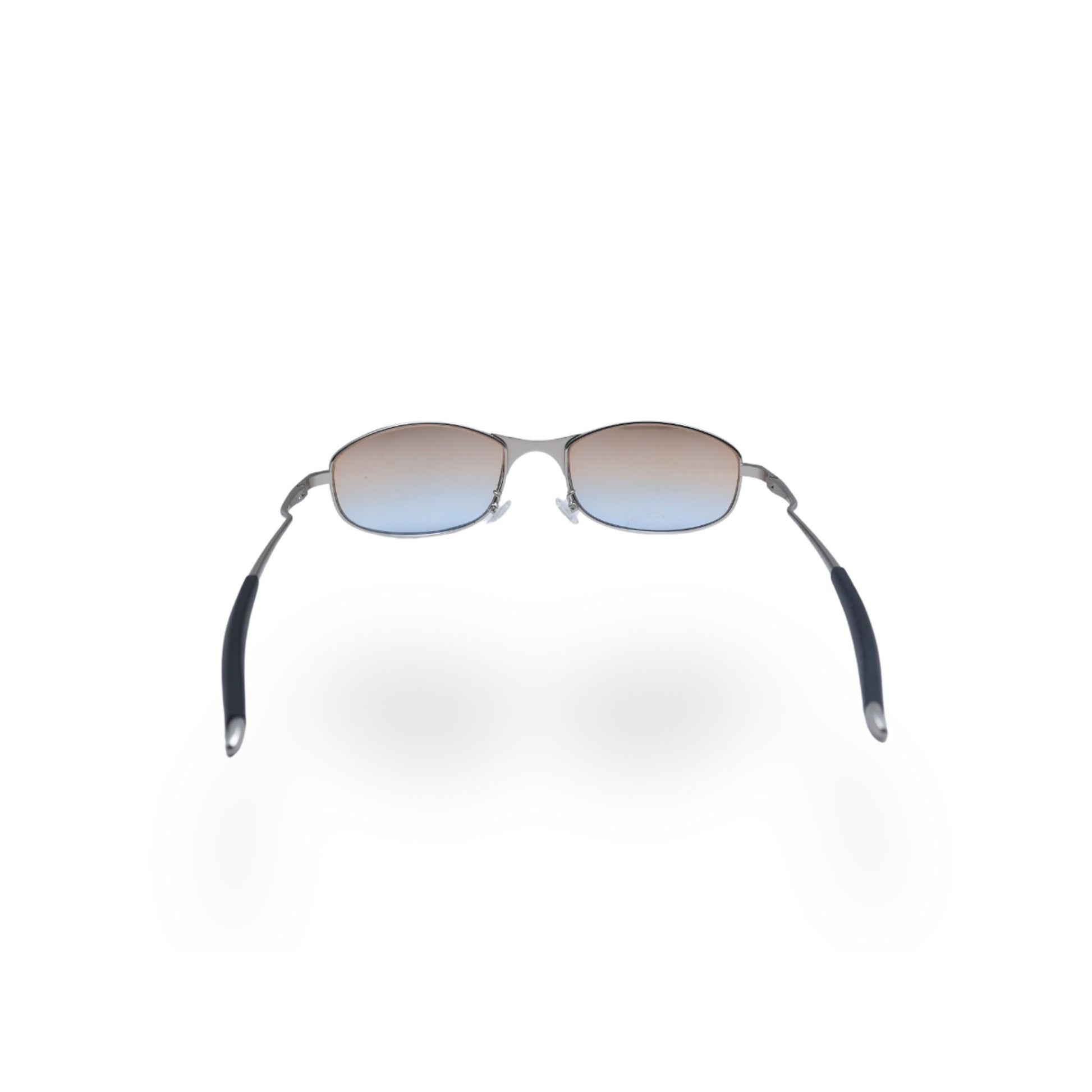 variant-color:silver | Light Metallic 18 - Silver