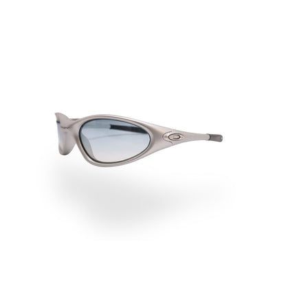variant-color:silver | Plastic 01 - Silver