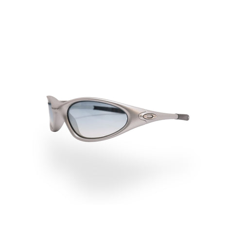 variant-color:silver | Plastic 01 - Silver