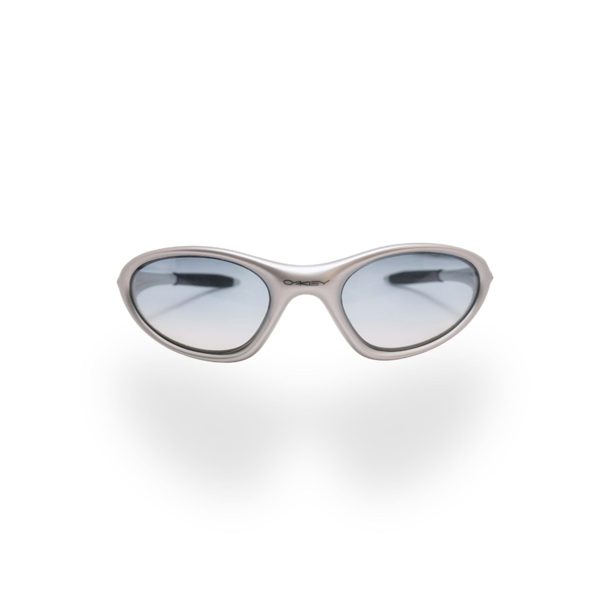 variant-color:silver | Plastic 01 - Silver