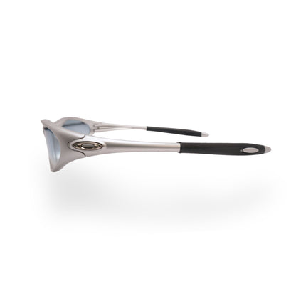 variant-color:silver | Plastic 01 - Silver
