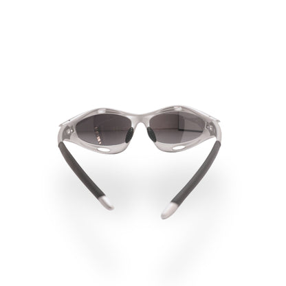 variant-color:white | Plastic 15 - White
